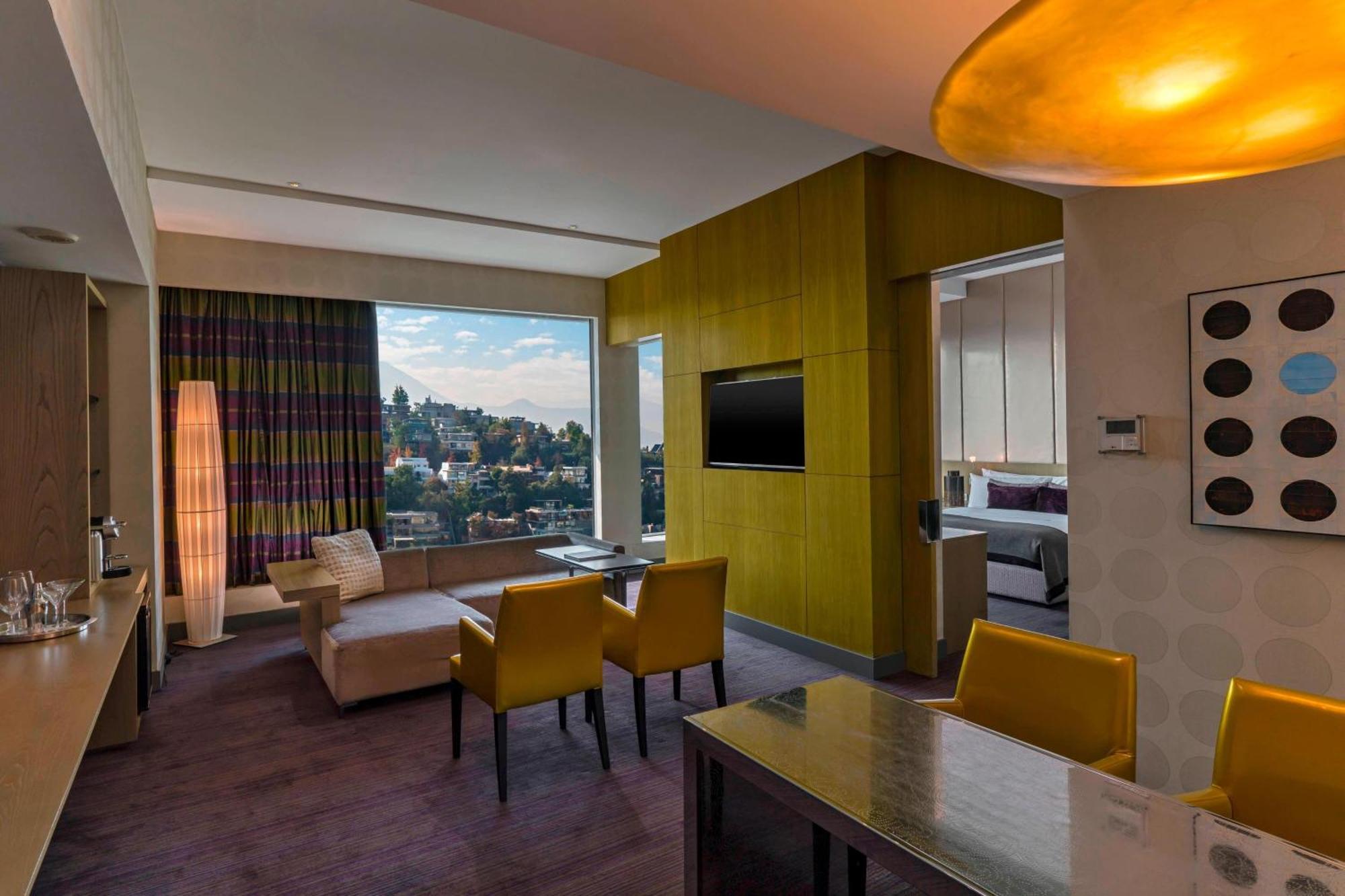 W Santiago Hotel Luaran gambar